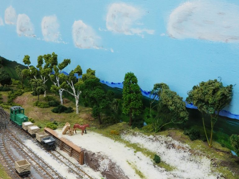 Close up of model work displaying silica loading.